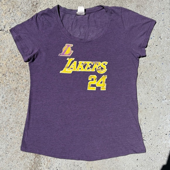 NBA Tops - NBA‎ Los Angeles Lakers Kobe Bryant 24 Purple Distressed Graphic T-Shirt Womens